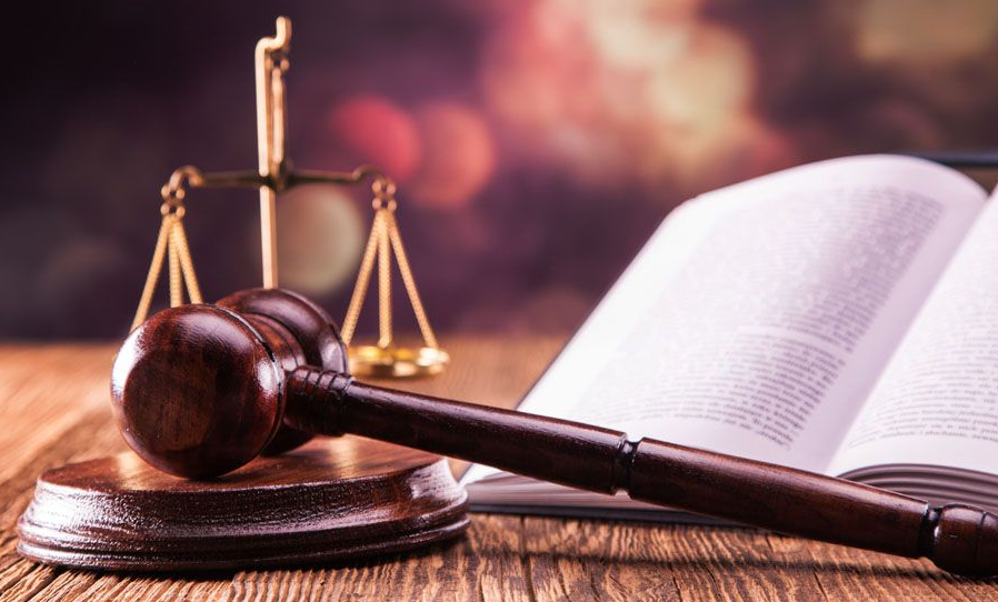 房屋承租人可以起訴強(qiáng)制拆除行為違法嗎？