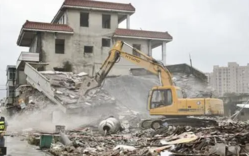 行政機關是否有權拆除違章建筑？我們又該如何應對？