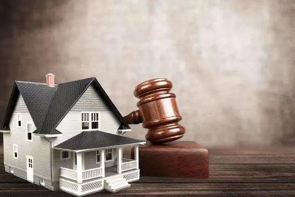 因為拆遷想少給補償，就說房屋是違建強拆，十足的套路。