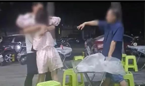 荊門一中學教師被指街頭猥褻女子，作為受害人如何取證維權？