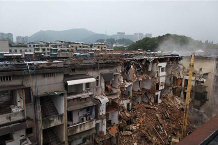 收到責令交出土地通知應如何應對？