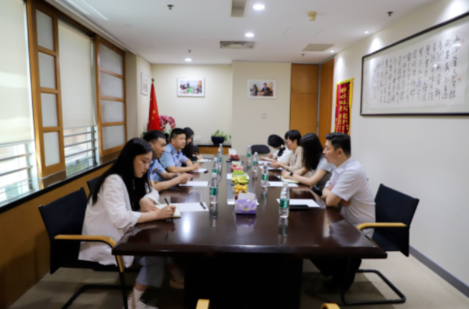 律所新聞|熱烈歡迎中部戰軍空軍93177部隊劉主任等人蒞臨京云律所指導工作